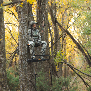 How to Stay Quiet and Comfortable in a Tree Stand or Ground Blind