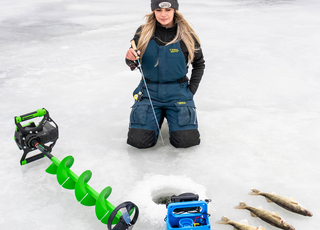 Essential Women’s Ice Fishing Gear [7 Must-Haves, Plus Some Extras]